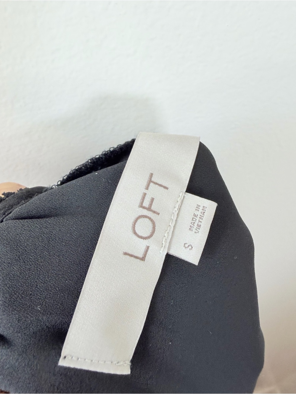 LOFT Ruffle Flutter Sleeve Top - Picture 8 of 9